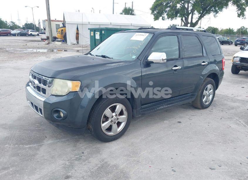 Photo 2 of 2009 Ford Escape LIMITED (VIN 1FMCU04G99KC04706)