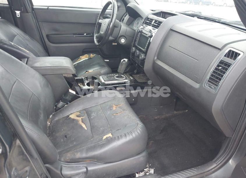 Photo 5 of 2009 Ford Escape LIMITED (VIN 1FMCU04G99KC04706)