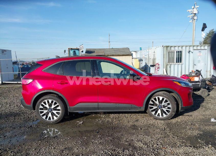 Photo 13 of 2020 Ford Escape SE SPORT HYBRID (VIN 1FMCU0BZ0LUC58668)