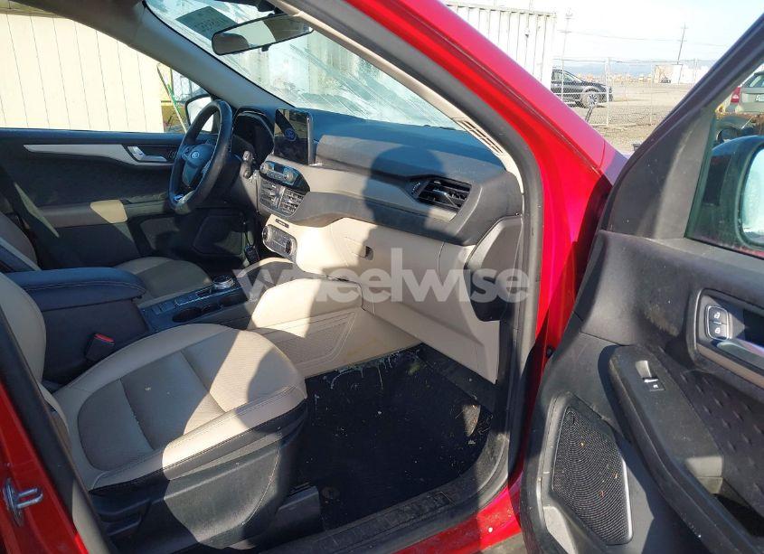 Photo 5 of 2020 Ford Escape SE SPORT HYBRID (VIN 1FMCU0BZ0LUC58668)