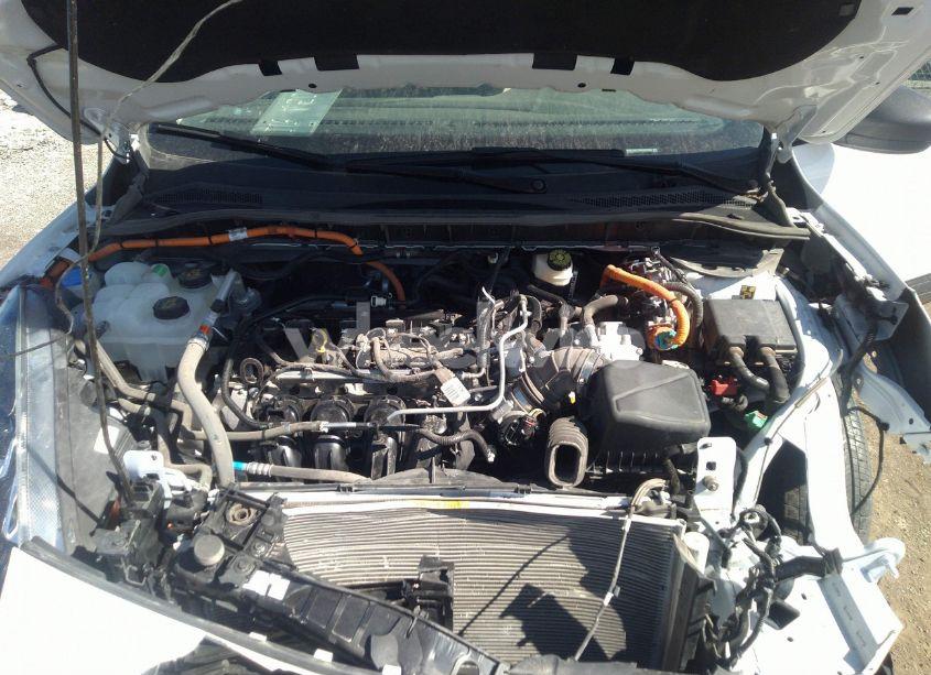 Photo 10 of 2022 Ford Escape SE HYBRID (VIN 1FMCU0BZ0NUB45984)