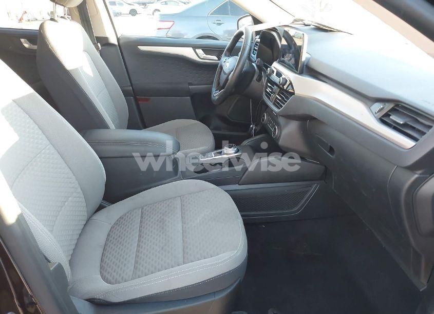Photo 5 of 2020 Ford Escape SE SPORT HYBRID (VIN 1FMCU0BZ1LUC61109)