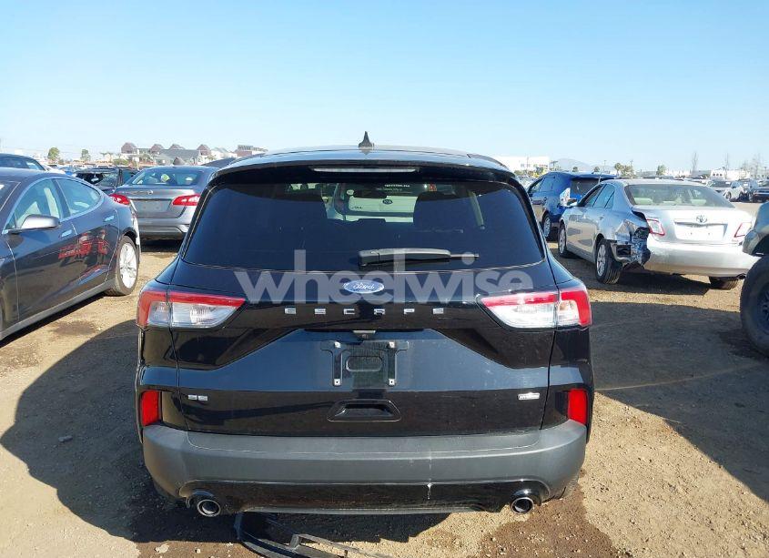 Photo 16 of 2022 Ford Escape SE HYBRID (VIN 1FMCU0BZ1NUA27569)