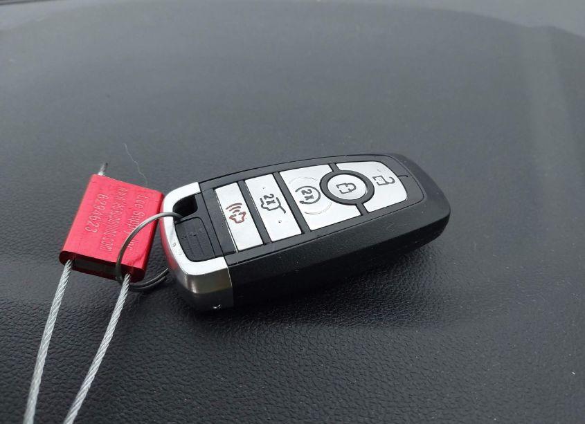 Photo 11 of 2021 Ford Escape SE HYBRID (VIN 1FMCU0BZ2MUA12982)