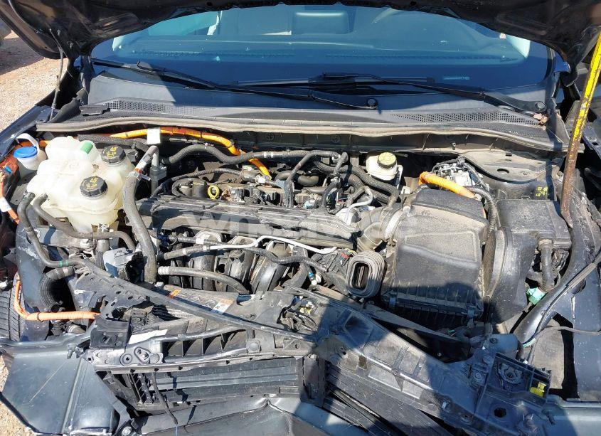 Photo 10 of 2021 Ford Escape SE HYBRID (VIN 1FMCU0BZ4MUA67773)
