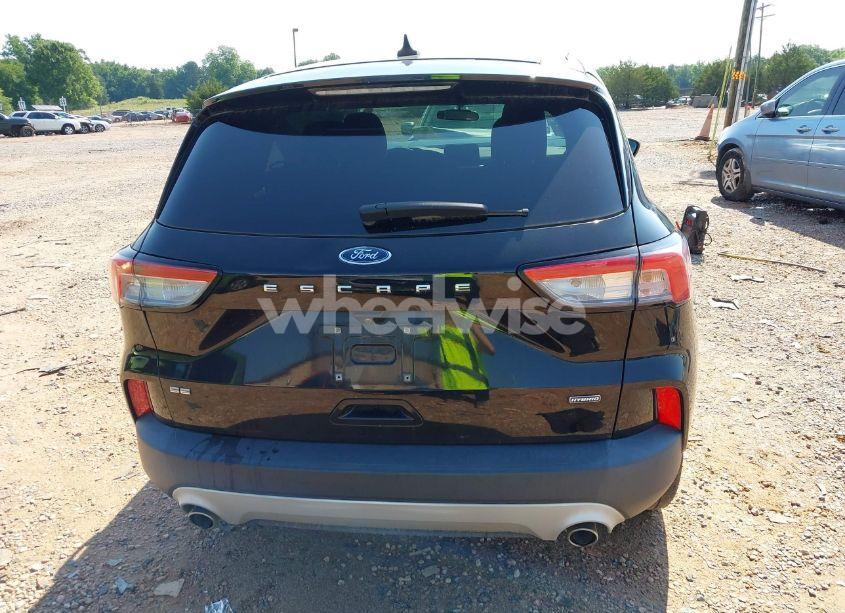 Photo 16 of 2021 Ford Escape SE HYBRID (VIN 1FMCU0BZ4MUA67773)