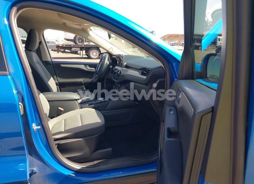 Photo 5 of 2020 Ford Escape SE SPORT HYBRID (VIN 1FMCU0BZ5LUC51957)