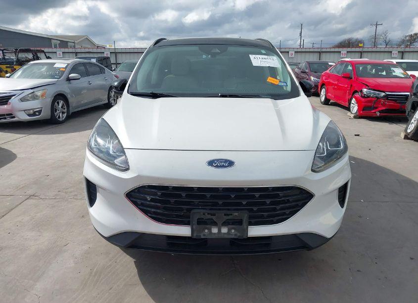 Photo 13 of 2021 Ford Escape SE HYBRID (VIN 1FMCU0BZ5MUA00809)