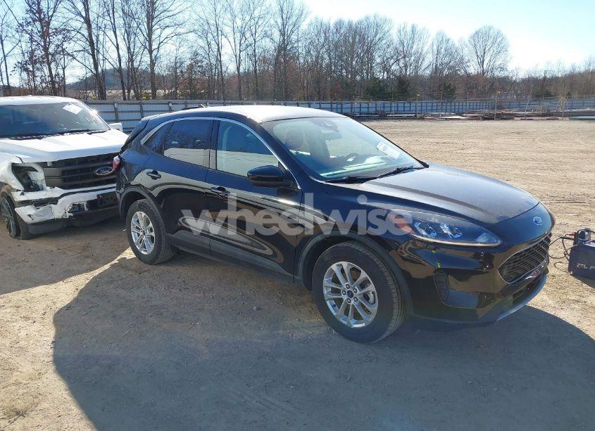 2021 Ford Escape SE HYBRID (VIN 1FMCU0BZ5MUA85022) main photo