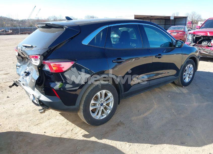 Photo 4 of 2021 Ford Escape SE HYBRID (VIN 1FMCU0BZ5MUA85022)