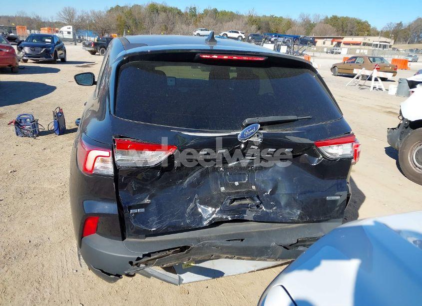 Photo 6 of 2021 Ford Escape SE HYBRID (VIN 1FMCU0BZ5MUA85022)