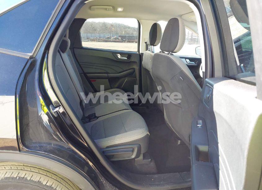 Photo 8 of 2021 Ford Escape SE HYBRID (VIN 1FMCU0BZ5MUA85022)