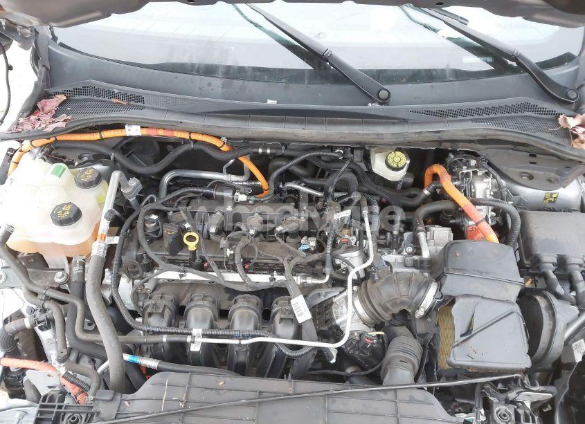 Photo 10 of 2021 Ford Escape SE HYBRID (VIN 1FMCU0BZ7MUB20546)