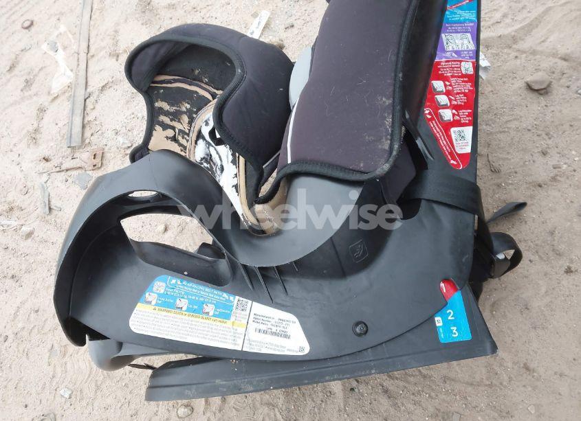 Photo 21 of 2021 Ford Escape SE HYBRID (VIN 1FMCU0BZ7MUB20546)