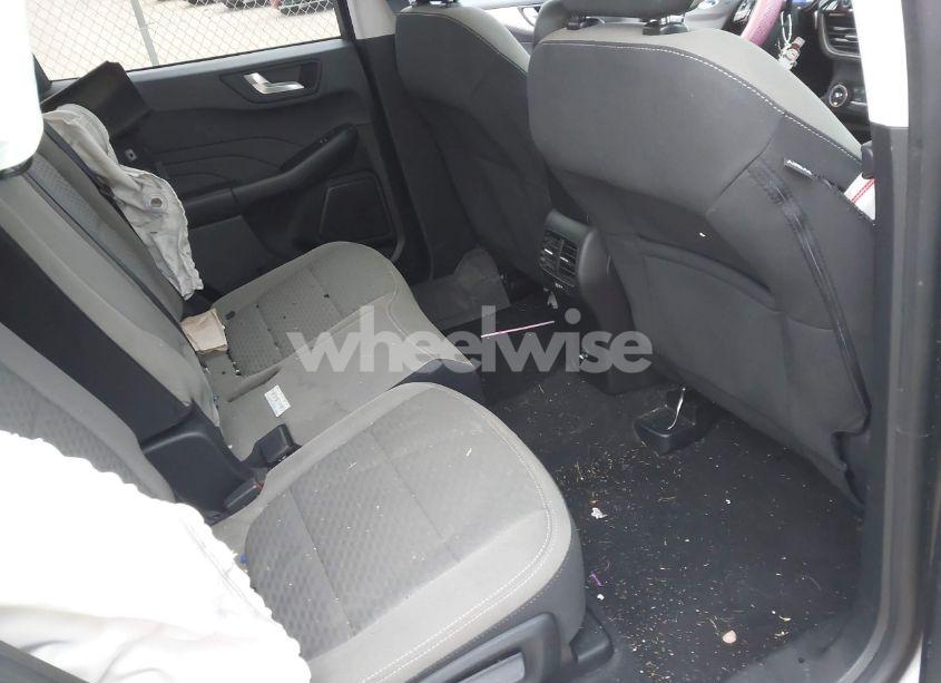 Photo 8 of 2021 Ford Escape SE HYBRID (VIN 1FMCU0BZ7MUB20546)