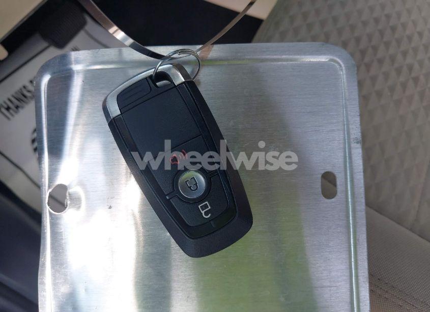 Photo 11 of 2021 Ford Escape SE HYBRID (VIN 1FMCU0BZ8MUA40236)