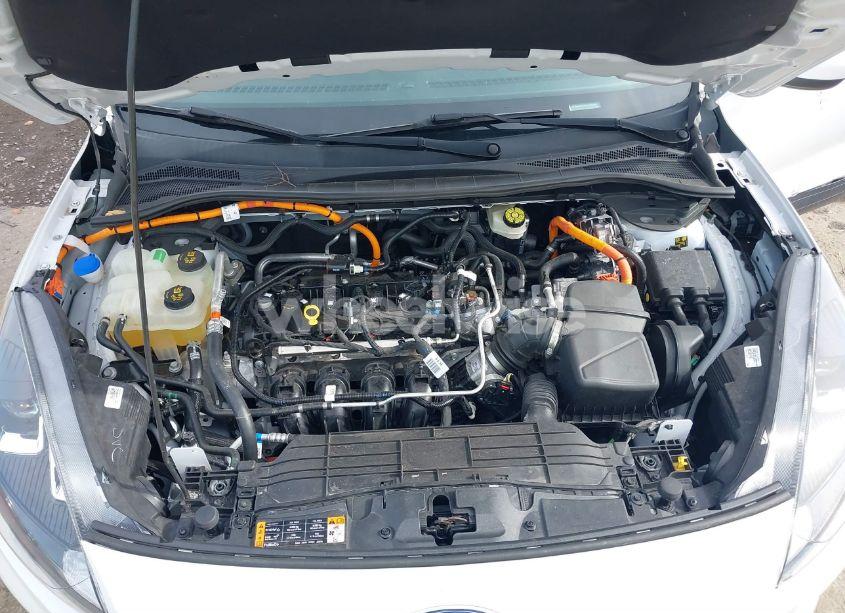 Photo 10 of 2021 Ford Escape SE HYBRID (VIN 1FMCU0BZ8MUA59353)