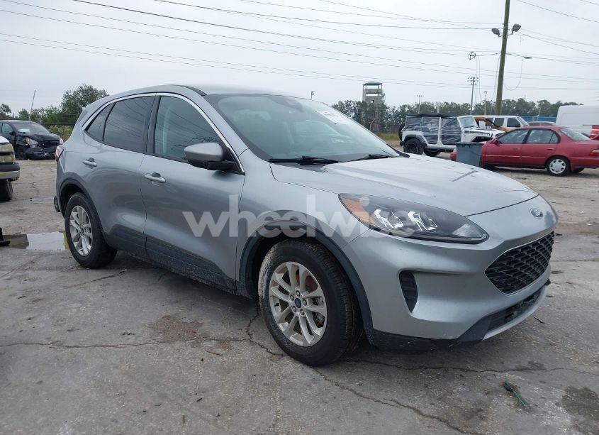 2021 Ford Escape SE HYBRID (VIN 1FMCU0BZ8MUA78369) main photo