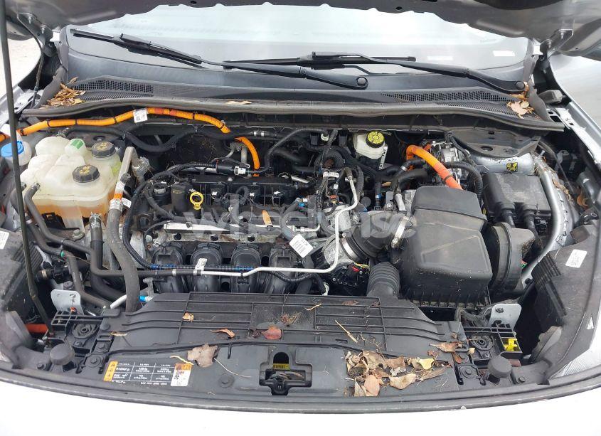 Photo 10 of 2021 Ford Escape SE HYBRID (VIN 1FMCU0BZ8MUA78369)