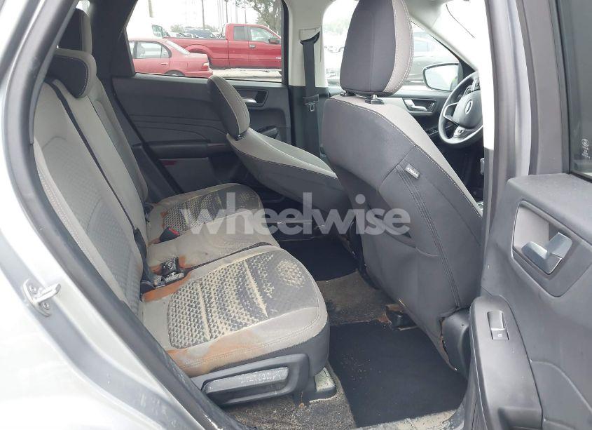 Photo 8 of 2021 Ford Escape SE HYBRID (VIN 1FMCU0BZ8MUA78369)