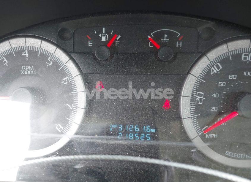 Photo 15 of 2010 Ford Escape XLS (VIN 1FMCU0C70AKA52269)