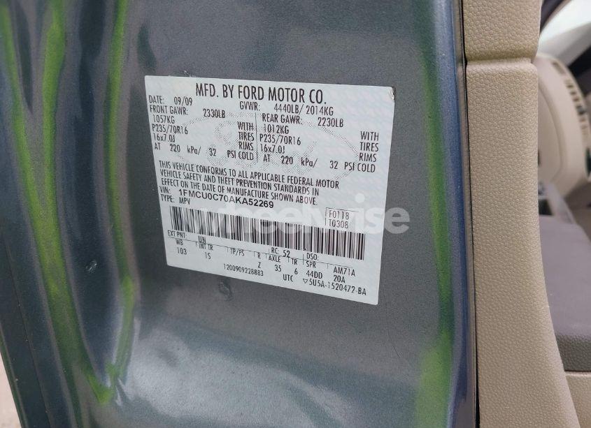 Photo 9 of 2010 Ford Escape XLS (VIN 1FMCU0C70AKA52269)