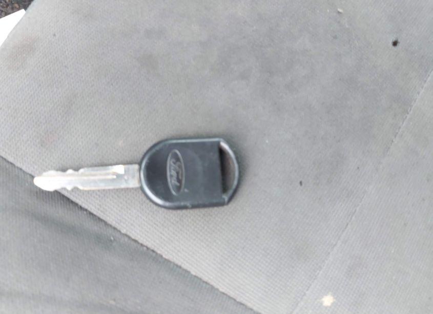 Photo 11 of 2010 Ford Escape XLS (VIN 1FMCU0C70AKB03284)