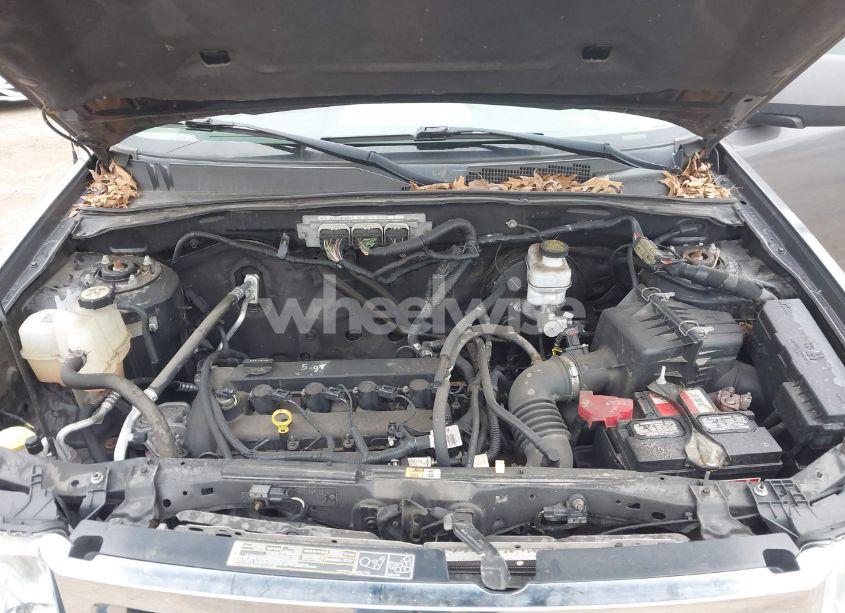 Photo 10 of 2012 Ford Escape XLS (VIN 1FMCU0C71CKC77027)