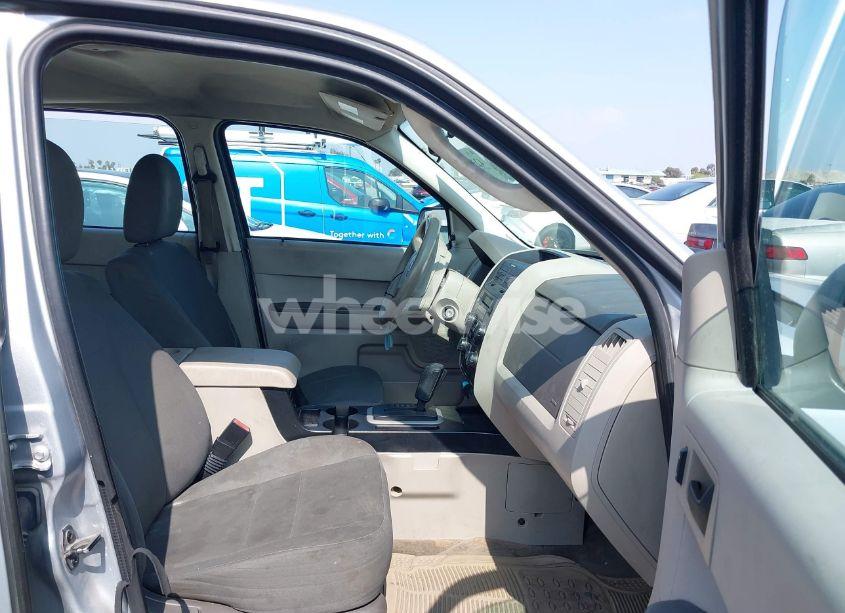 Photo 5 of 2012 Ford Escape XLS (VIN 1FMCU0C71CKC83166)