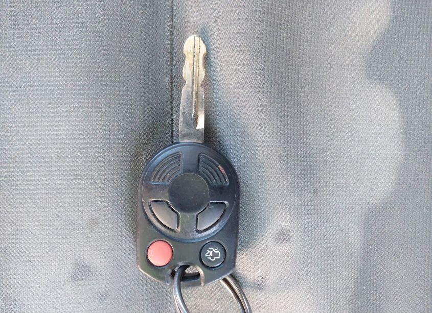 Photo 11 of 2012 Ford Escape XLS (VIN 1FMCU0C72CKB37584)