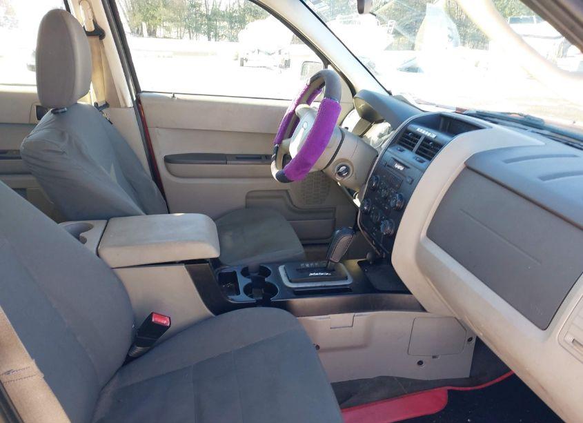 Photo 5 of 2012 Ford Escape XLS (VIN 1FMCU0C72CKB37584)