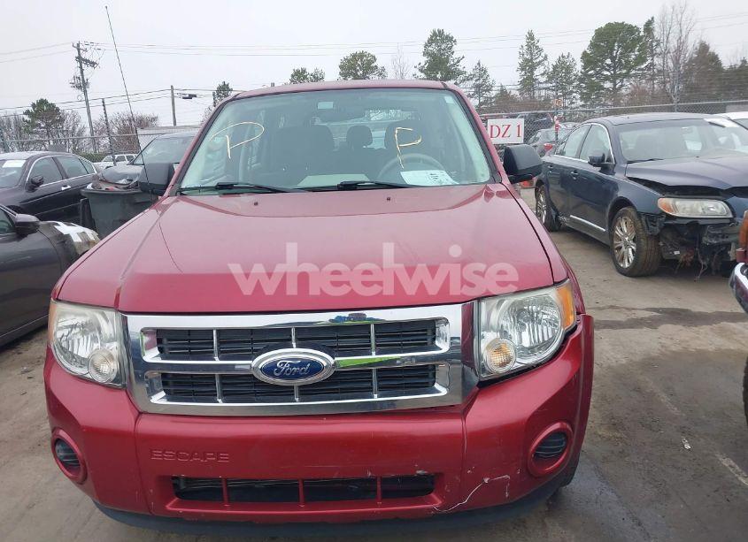 Photo 12 of 2012 Ford Escape XLS (VIN 1FMCU0C72CKB39125)