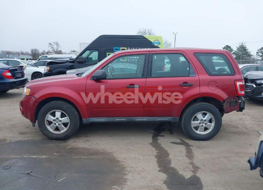 Photo 14 of 2012 Ford Escape XLS (VIN 1FMCU0C72CKB39125)