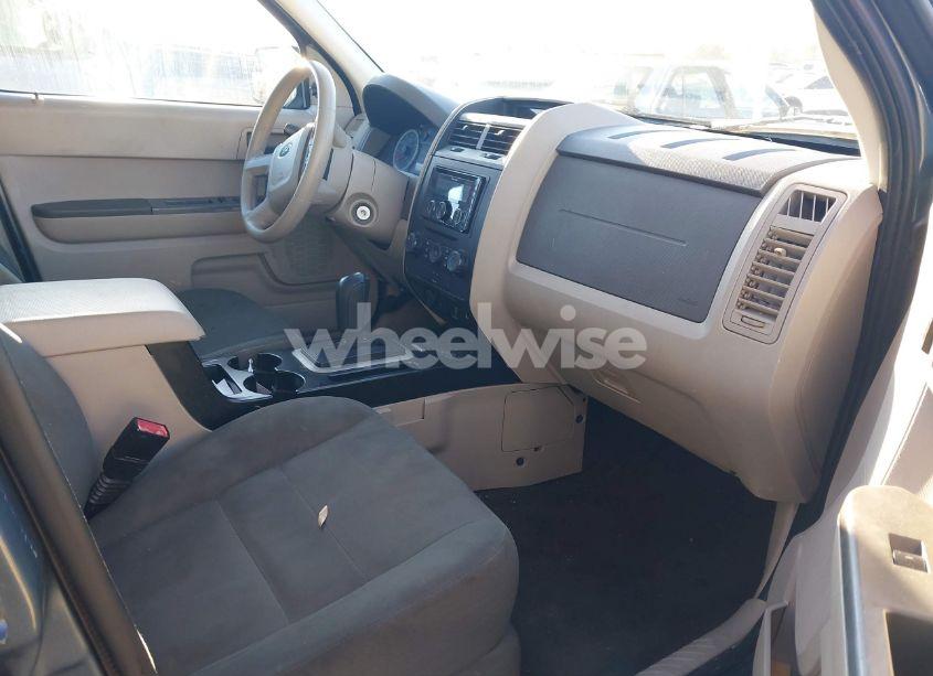 Photo 5 of 2012 Ford Escape XLS (VIN 1FMCU0C72CKC74346)
