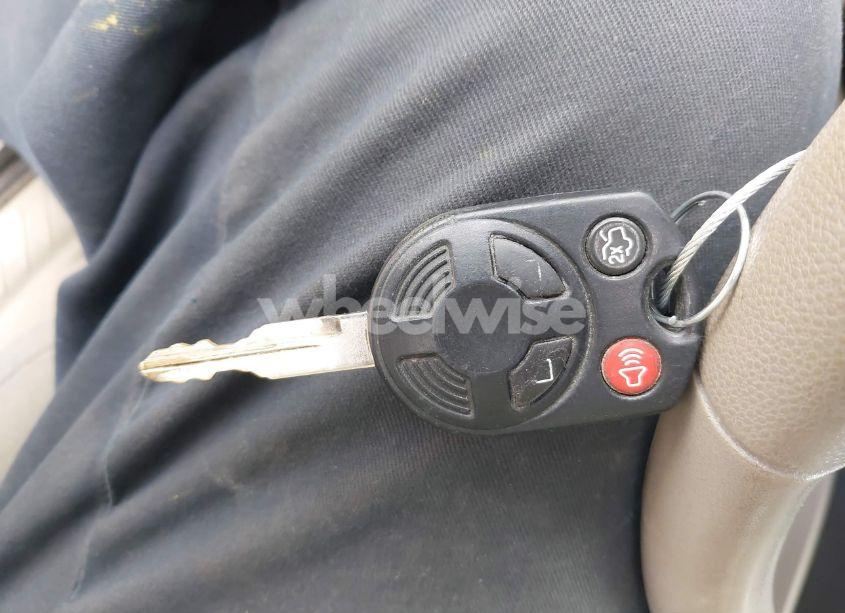 Photo 11 of 2010 Ford Escape XLS (VIN 1FMCU0C73AKC62106)