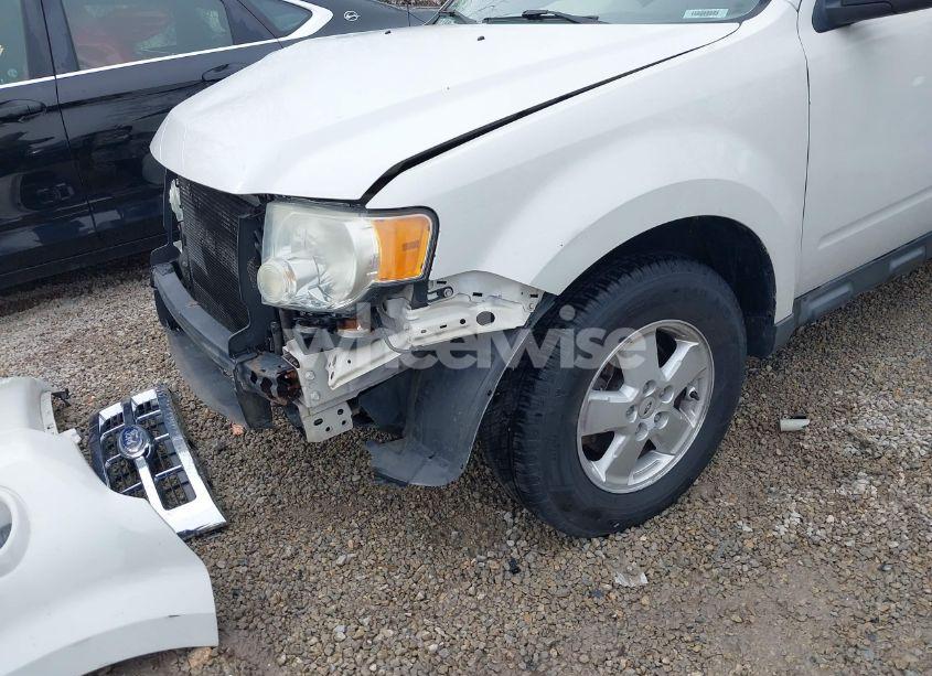 Photo 18 of 2010 Ford Escape XLS (VIN 1FMCU0C73AKC62106)