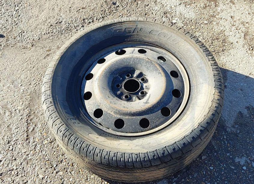 Photo 12 of 2011 Ford Escape XLS (VIN 1FMCU0C73BKA99247)