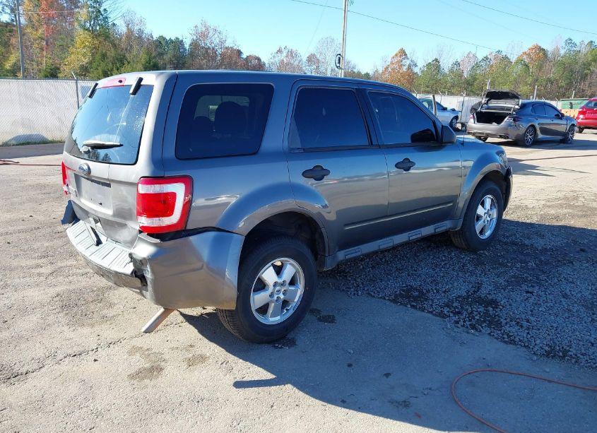 Photo 4 of 2011 Ford Escape XLS (VIN 1FMCU0C73BKA99247)