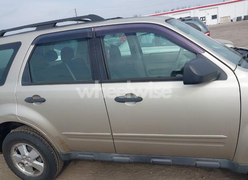 Photo 13 of 2012 Ford Escape XLS (VIN 1FMCU0C73CKB26643)