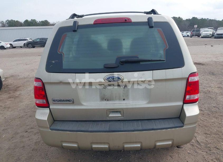 Photo 16 of 2012 Ford Escape XLS (VIN 1FMCU0C73CKB26643)