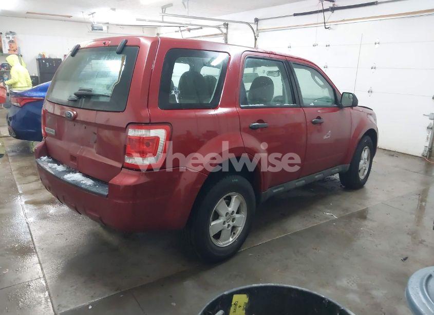 Photo 4 of 2011 Ford Escape XLS (VIN 1FMCU0C74BKB95484)