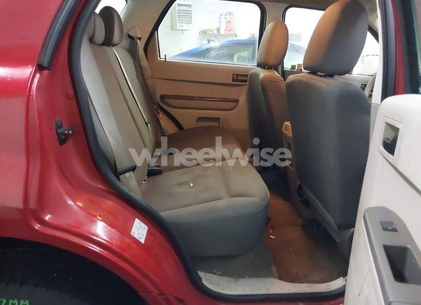 Photo 8 of 2011 Ford Escape XLS (VIN 1FMCU0C74BKB95484)