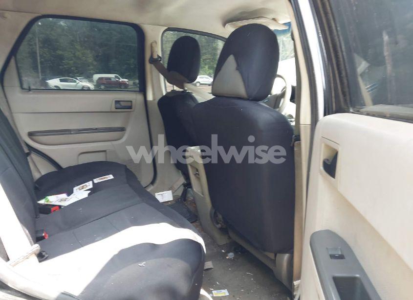 Photo 8 of 2012 Ford Escape XLS (VIN 1FMCU0C74CKA20489)