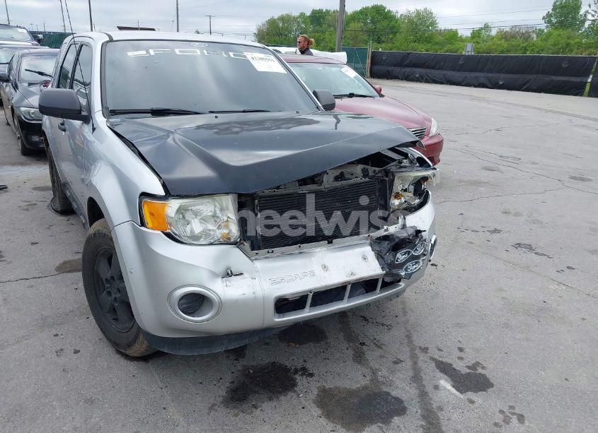Photo 6 of 2012 Ford Escape XLS (VIN 1FMCU0C74CKB50787)