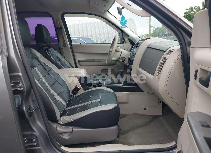 Photo 5 of 2012 Ford Escape XLS (VIN 1FMCU0C74CKB60736)