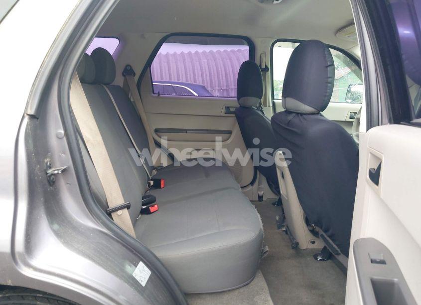 Photo 8 of 2012 Ford Escape XLS (VIN 1FMCU0C74CKB60736)