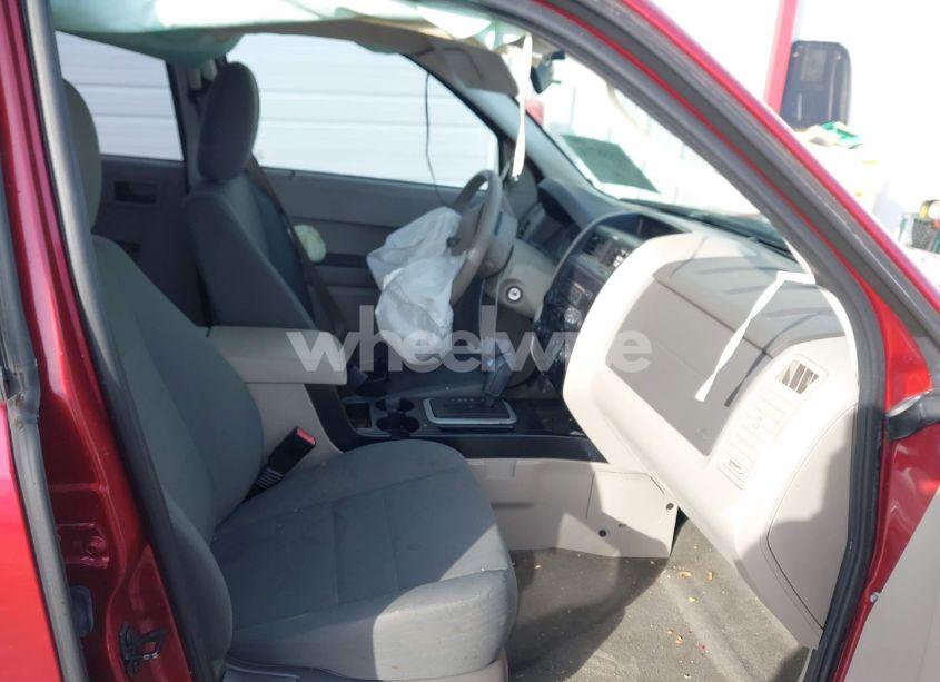 Photo 5 of 2012 Ford Escape XLS (VIN 1FMCU0C74CKB64608)