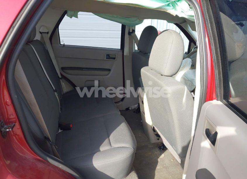 Photo 8 of 2012 Ford Escape XLS (VIN 1FMCU0C74CKB64608)