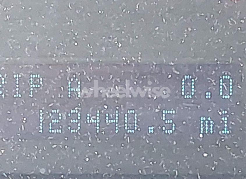 Photo 15 of 2011 Ford Escape XLS (VIN 1FMCU0C75BKA81994)