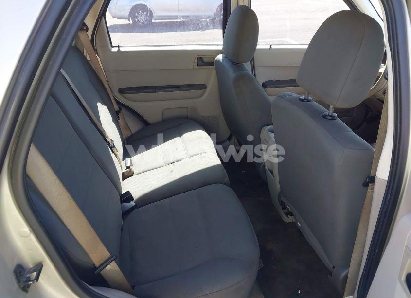 Photo 8 of 2011 Ford Escape XLS (VIN 1FMCU0C75BKA81994)